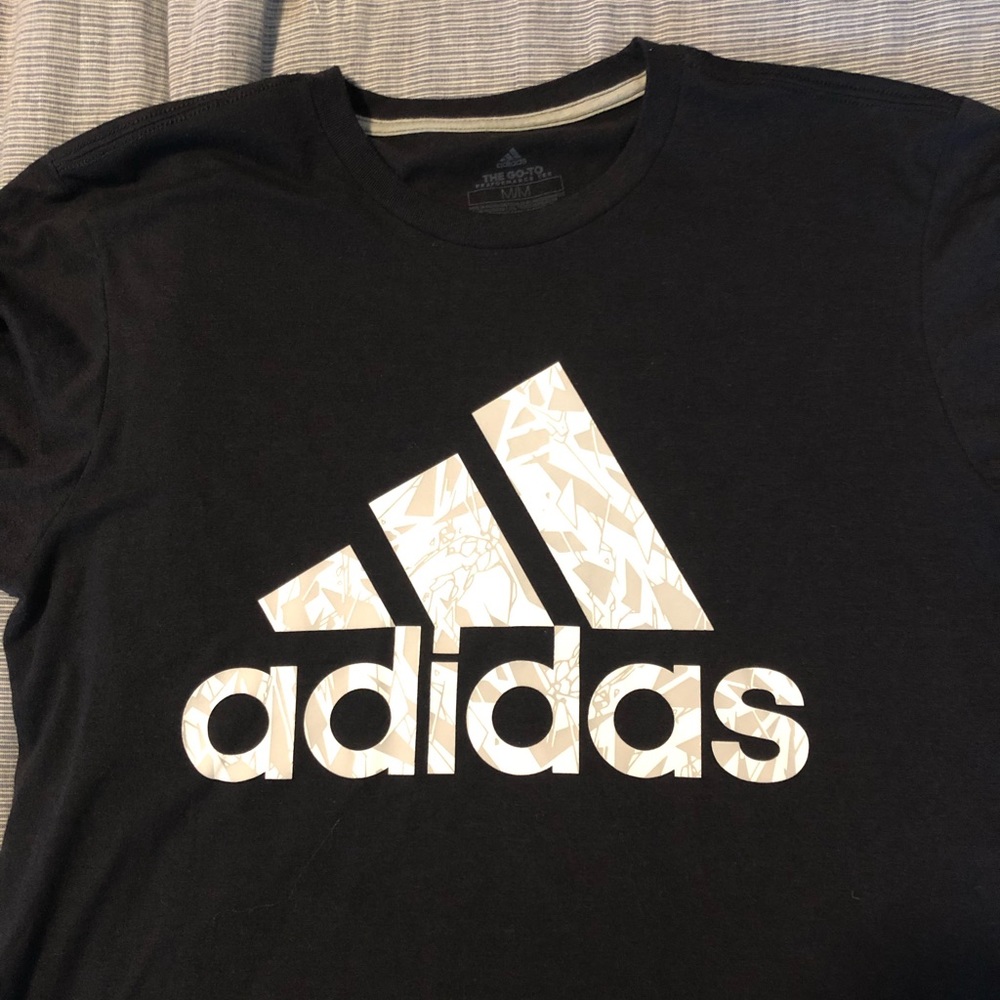 adidas t-shirt 🔥🔥